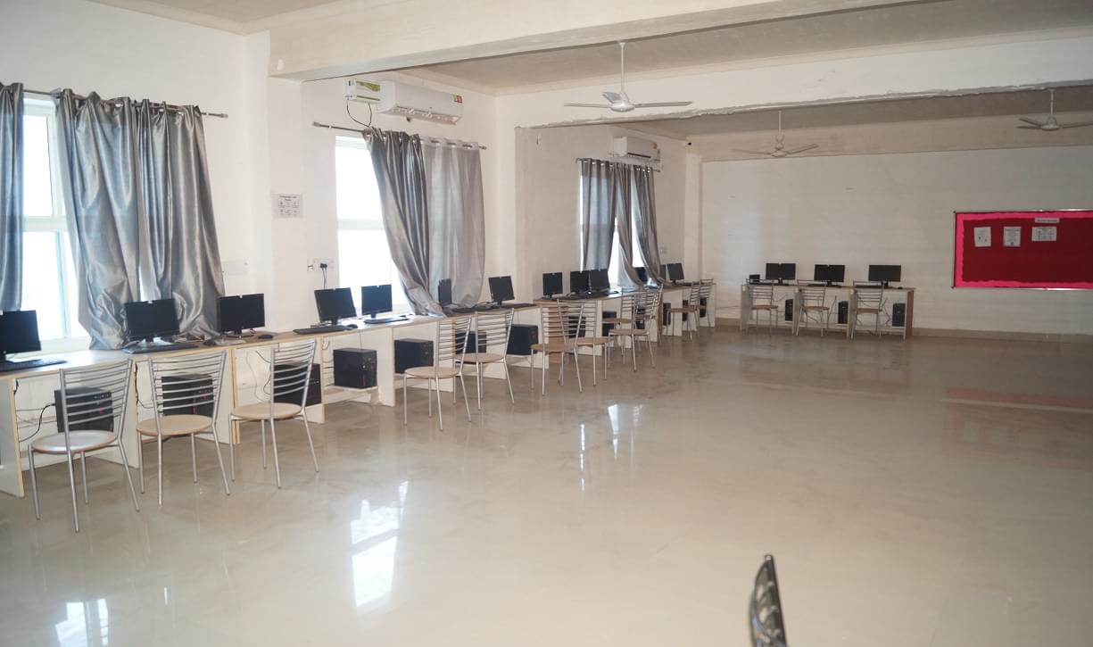 Sanskaram University Jhajjar Facilities photo 7